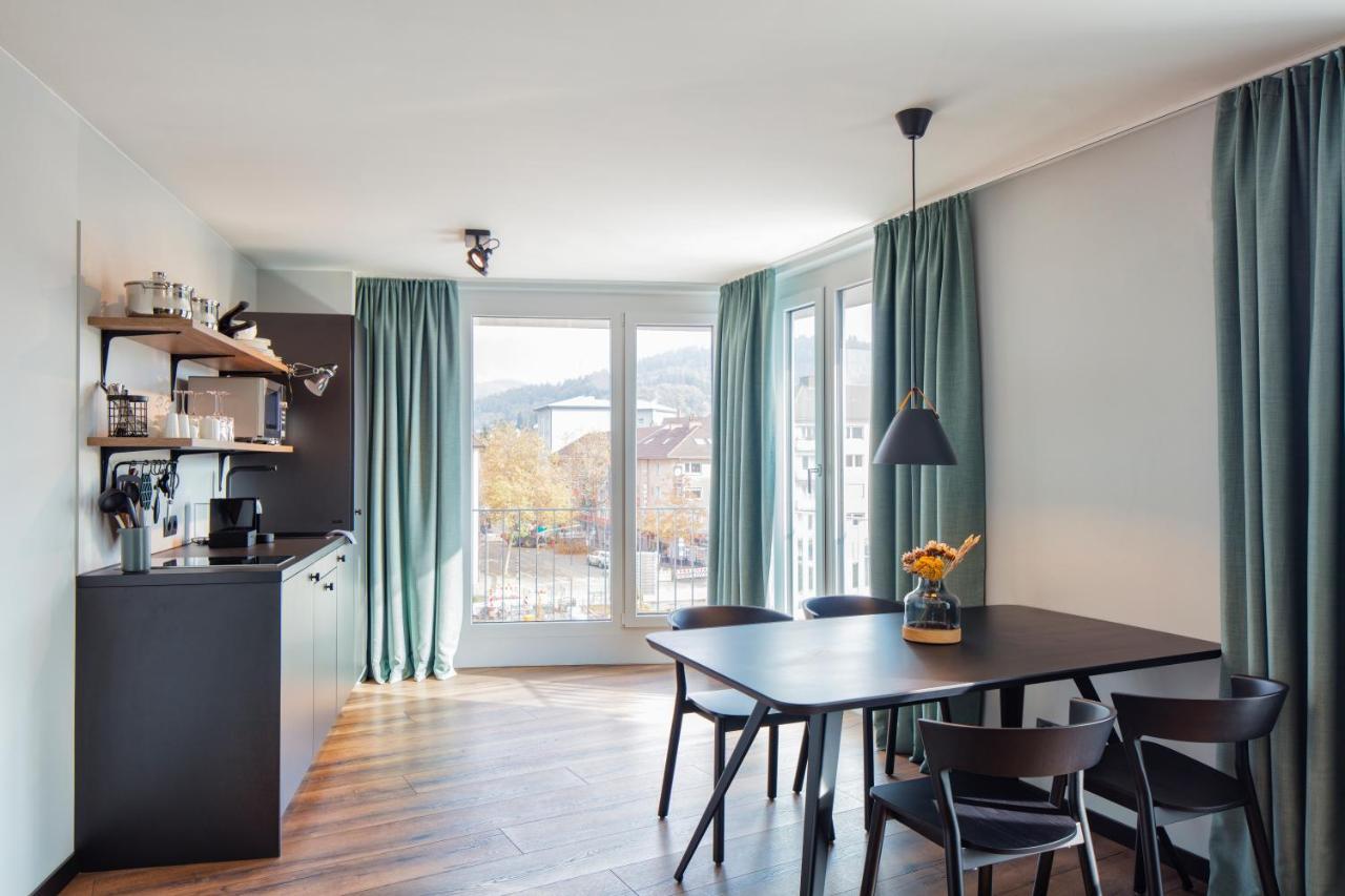 Black F House - Serviced Apartments ไฟรบวร์กอิมไบรส์เกา ภายนอก รูปภาพ