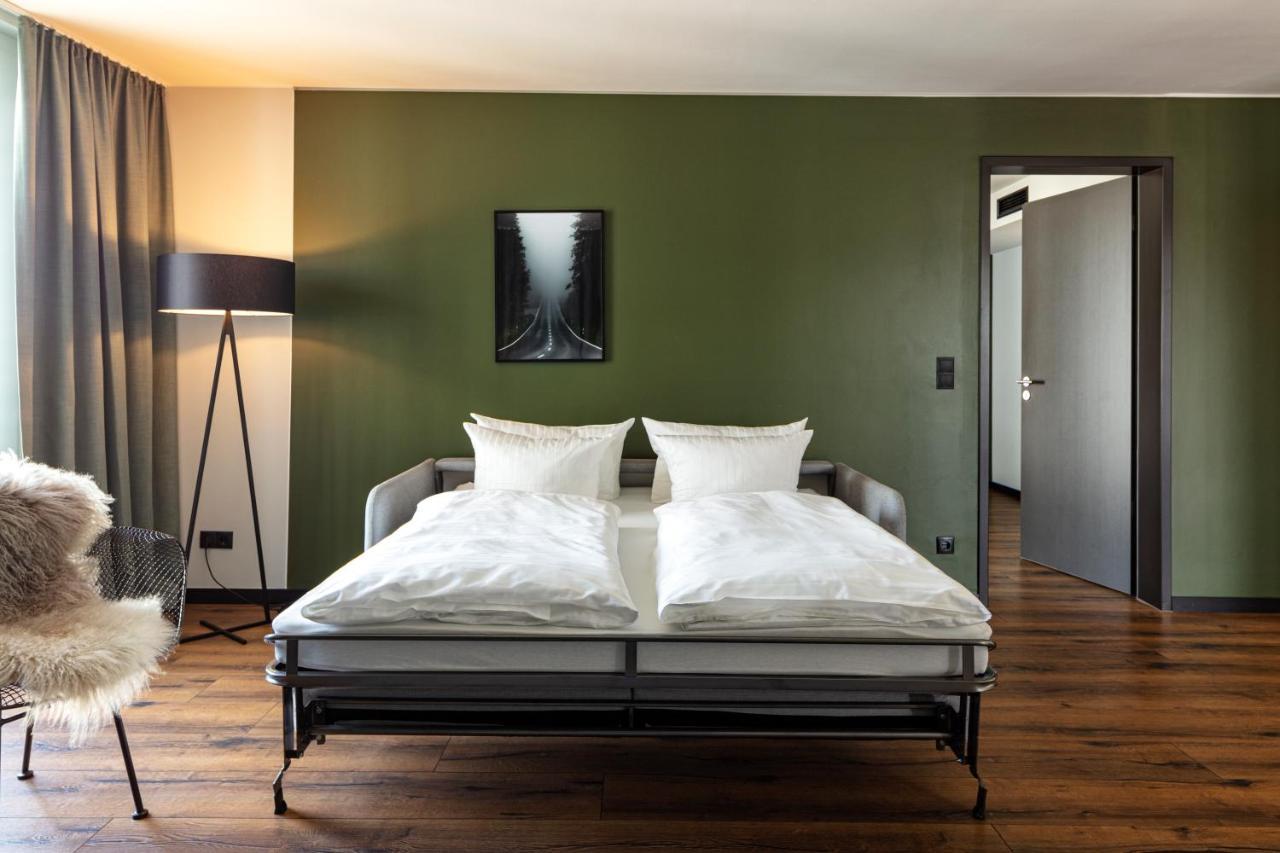 Black F House - Serviced Apartments ไฟรบวร์กอิมไบรส์เกา ภายนอก รูปภาพ