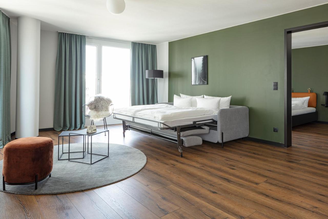 Black F House - Serviced Apartments ไฟรบวร์กอิมไบรส์เกา ภายนอก รูปภาพ